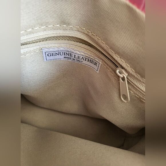 Pink Alligator Croc Embossed Small Leather Bag Made in Italy 8 x 8 - Picture 3 of 16